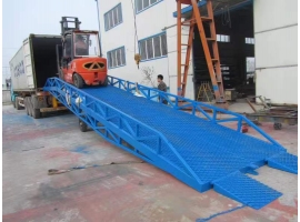 怎么選擇合適的移動式登車橋？